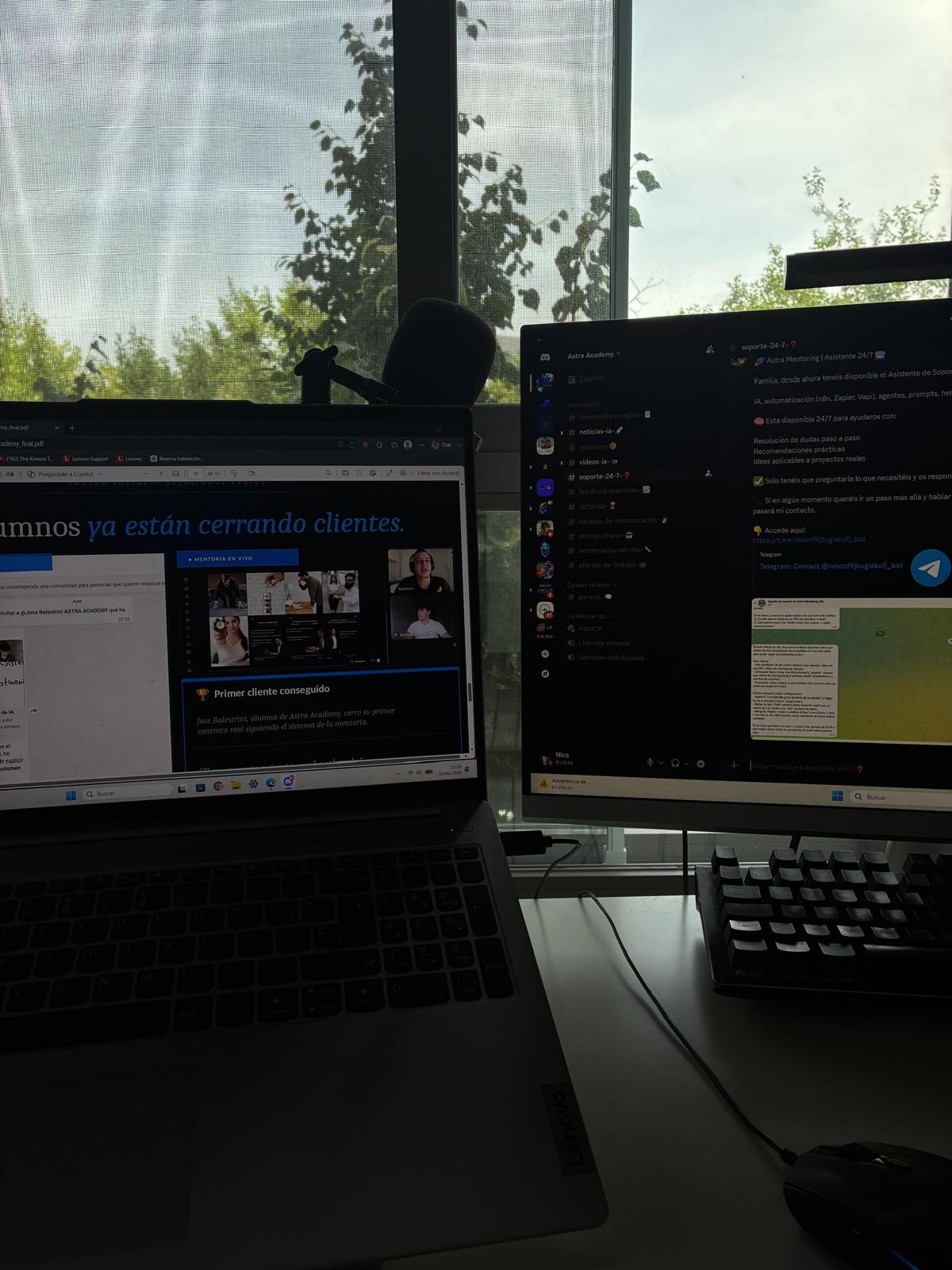 Pantalla mostrando Astra Academy y la comunidad de Discord